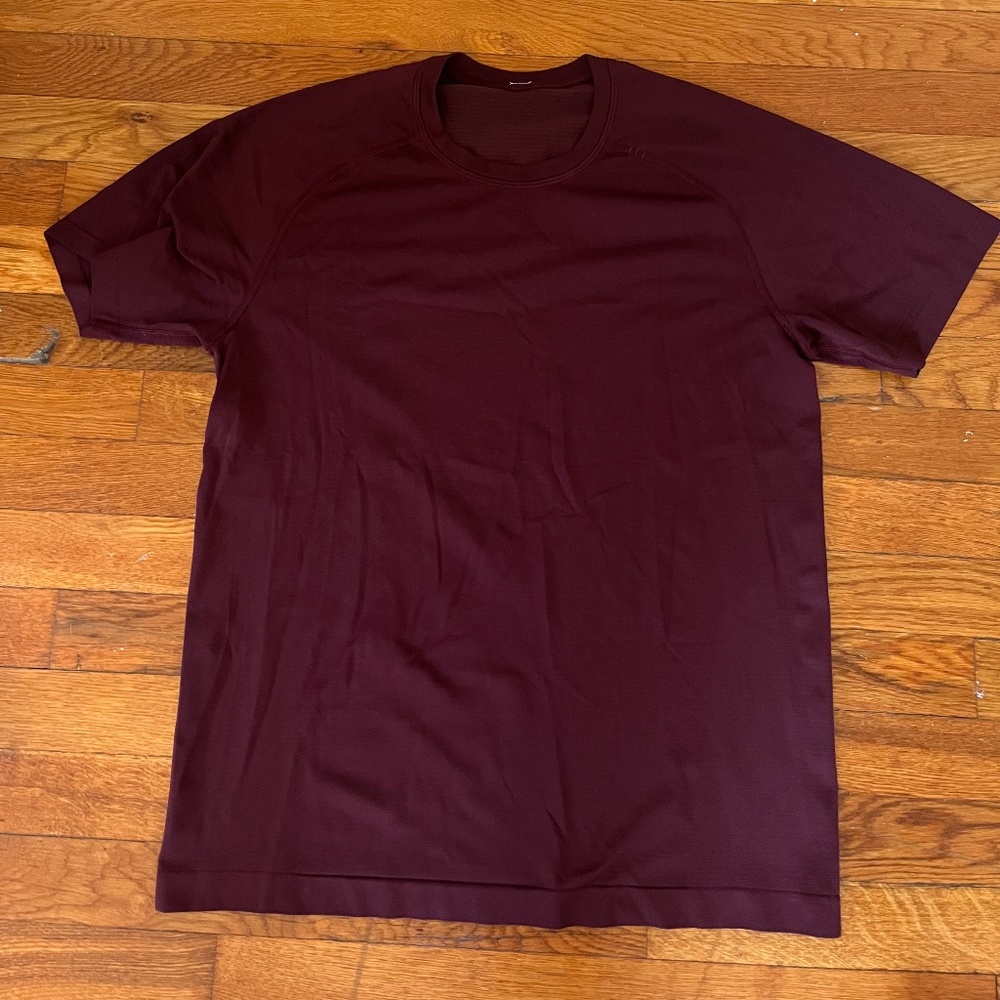 Lululemon Men's Short-sleeve T-shirt , Medium